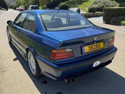 BMW M3 E36 (1993) - Photo 4