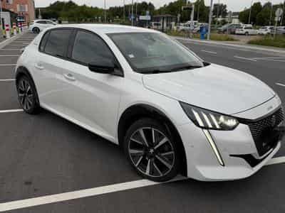 Peugeot 208 GT LINE (2020) - Photo 1