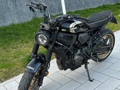 Yamaha XSR 700 (2024) - Foto 1