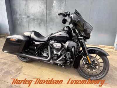 Harley-Davidson Street Glide Special (2018) - Photo 1