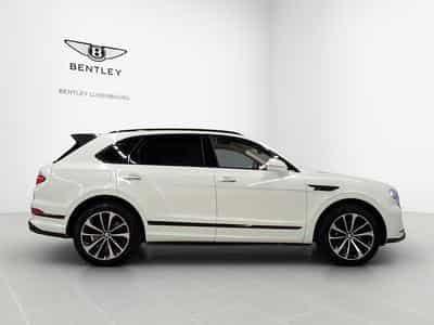 Bentley Bentayga V8 (2023) - Photo 5