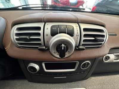 Smart Fortwo 52kw coupé softouch edition BoConcept (2013) - Photo 13