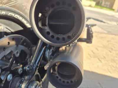 Harley-Davidson Fat Bob 114 + échappement KessTech (Homologué) (2021) - Photo 9