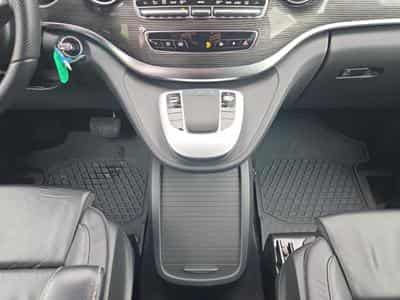 Mercedes V d Avantgarde Double Cabine / Diesel (2023) - Photo 13