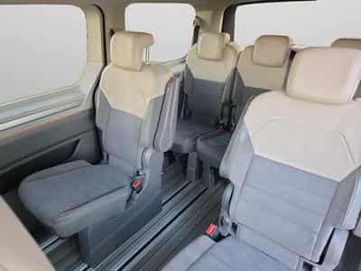 VW T6.1 T7 Multivan Life (2022) - Photo 11