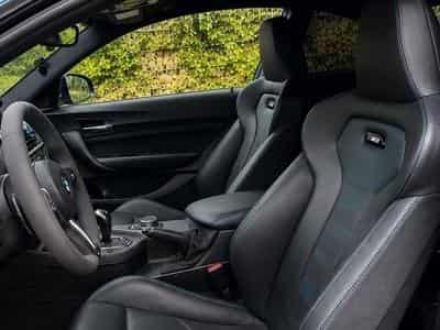 BMW M2 Competition (2019) - Photo 9