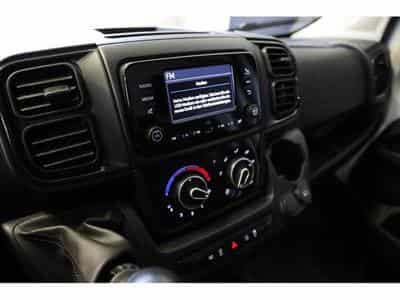 Peugeot Boxer 335 L2H2 Kam PDC DAB Temp BT (2024) - Foto 8