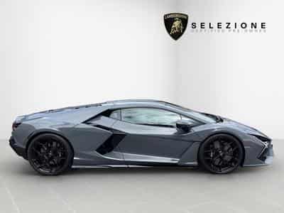 Lamborghini Revuelto (2024) - Foto 2
