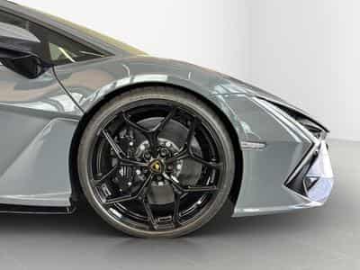 Lamborghini Revuelto (2024) - Foto 11