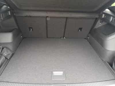 VW Tiguan 2.0 TDI 142 kW 4Motion R-Line (2025) - Photo 11