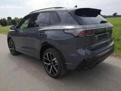 VW Tiguan 2.0 TDI 142 kW 4Motion R-Line (2025) - Photo 2