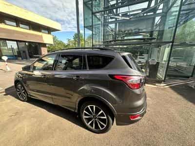 Ford Kuga 2.0 TDCi 150ch 2WD ST Line (2017) - Photo 5