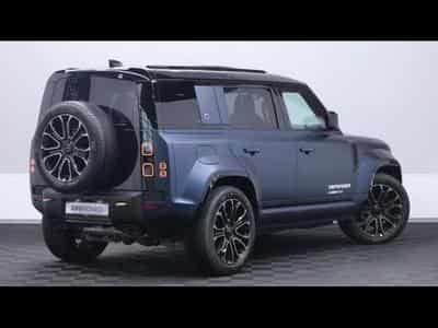 Land-Rover Defender 110 P635 OCTA AWD Auto 26 (2026) - Foto 4