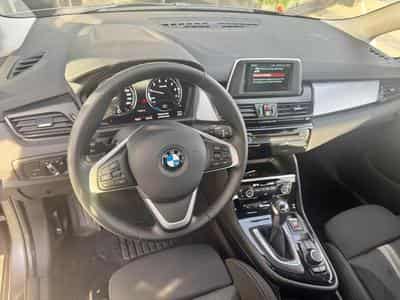 BMW 225 XE Active Tourer (2019) - Foto 6