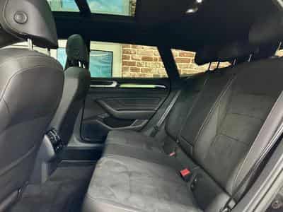 VW Arteon Arteon Shooting Brake 2.0 TDi 200cv DSG R-Line (2022) - Foto 6