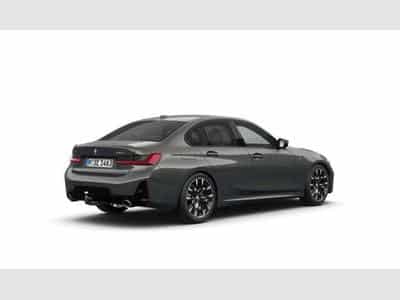 BMW 330 i xDrive M Sport M-Paket (2026) - Foto 2