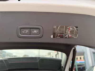 Volvo XC40 D4 190 Inscription Geartronic AWD (2020) - Photo 13