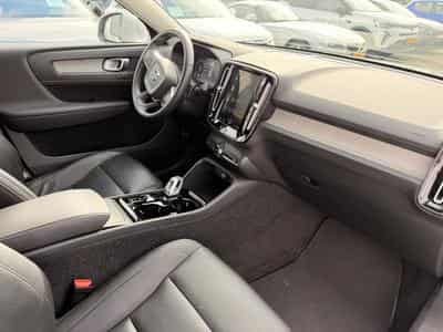 Volvo XC40 D4 190 Inscription Geartronic AWD (2020) - Photo 3