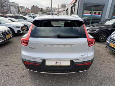Volvo XC40 D4 190 Inscription Geartronic AWD (2020) - Photo 4