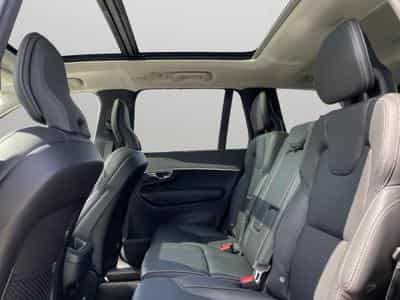 Volvo XC90 B5 AWD Plus Bright / Diesel (2023) - Photo 13