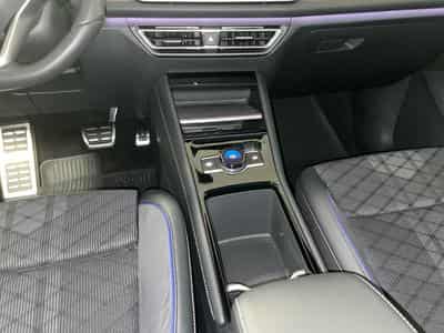 VW Tiguan 1.5 IV R-Line (2024) - Foto 10