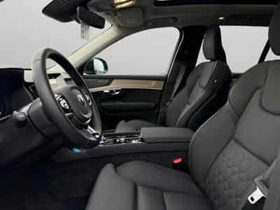 Volvo XC90 B5 Plus Bright / Essence (2025) - Photo 10