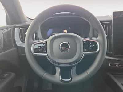 Volvo XC60 T6 Black Edition Plus / Hybride (2025) - Photo 12