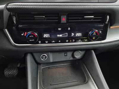 Nissan Qashqai -38% 1.3 DIG-T 158cv BVA +GPS+CAM360+Options (2025) - Foto 12