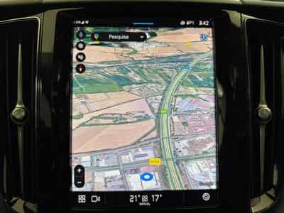 Volvo XC60 -40% T6 PHEV 350cv BVA8 4X4 +T.PANO+GPS+Options (2024) - Foto 12