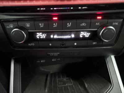 Seat Arona -30% 1.0 TSI 115cv FR +GPS+CAM+PARK ASSIST+Opts (2025) - Foto 12