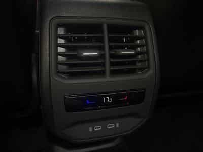 Cupra Leon -31% 1.5 eTSI 150cv BVA+MIRRORLINK+CAM+LED+JA18 (2025) - Foto 13