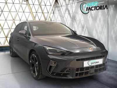 Cupra Leon -31% 1.5 eTSI 150cv BVA+MIRRORLINK+CAM+LED+JA18 (2025) - Foto 2