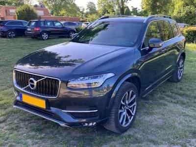 Volvo XC90 D4 Momentum 7 Places (2017) - Photo 1