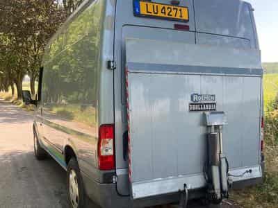 Ford Transit 2.2 diesel 140 ch (2009) - Foto 1