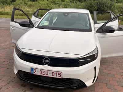 Opel Corsa Corsa Edition 1.2 Turbo 100 CV (2024) - Foto 1