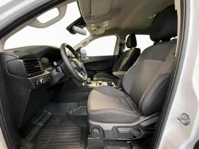 VW Amarok DC-Life+AUT.+4x4+P.Info+AHK (2025) - Foto 12