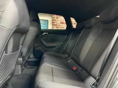 Audi A3 A3 Sportback 35 TFSi 150cv Auto S-LINE (2023) - Foto 6