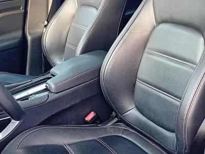 Jaguar F-Pace Prestige 2.0d 180 AWD Auto (2020) - Photo 5