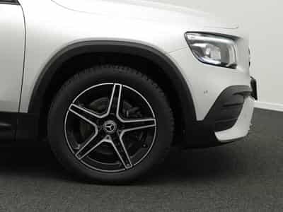Mercedes GLB 220 d 4MATIC AMG-Line LED+AHK+Kamera (2023) - Photo 6