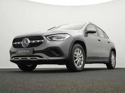 Mercedes GLA 180 d Kamera+PTS+SHZ+MBUX (2020) - Photo 10