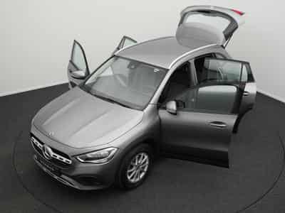 Mercedes GLA 180 d Kamera+PTS+SHZ+MBUX (2020) - Photo 14