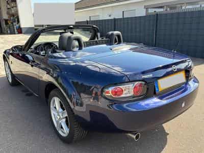 Mazda MX-5 Coupé-Cabriolet (2007) - Foto 3