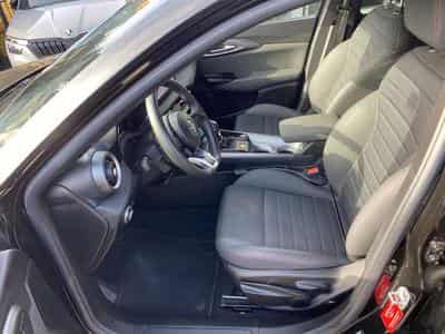 Alfa-Romeo Tonale Tonale 1.5 T Hybrid - JUSQU'A 48 MOIS DE GARANTIE (2023) - Foto 8