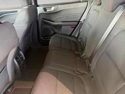 Ford Kuga ST-Line (2023) - Foto 11