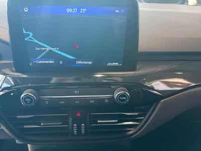 Ford Kuga ST-Line (2023) - Foto 3