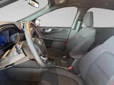 Ford Kuga ST-Line (2023) - Foto 4