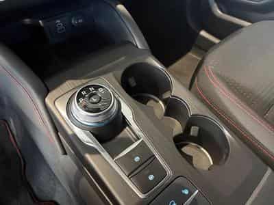 Ford Kuga ST-Line (2023) - Foto 9