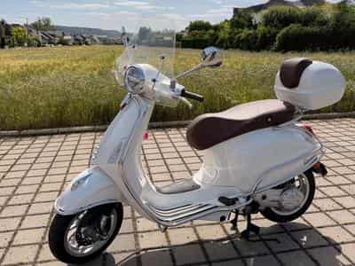 Vespa Primavera (2021) - Photo 1