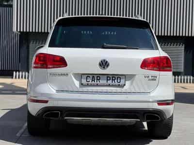 VW Touareg AUTOMATIQUE / 3.0 DIESEL / ATTACHE REMORQUE / PANORAMIQUE / (2015) - Photo 6