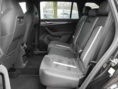 Skoda Kodiaq *NAVI*STANDHEIZUNG*ALCANTARA*TEMPOMAT*RFK*SMARTLINK* (2025) - Foto 8